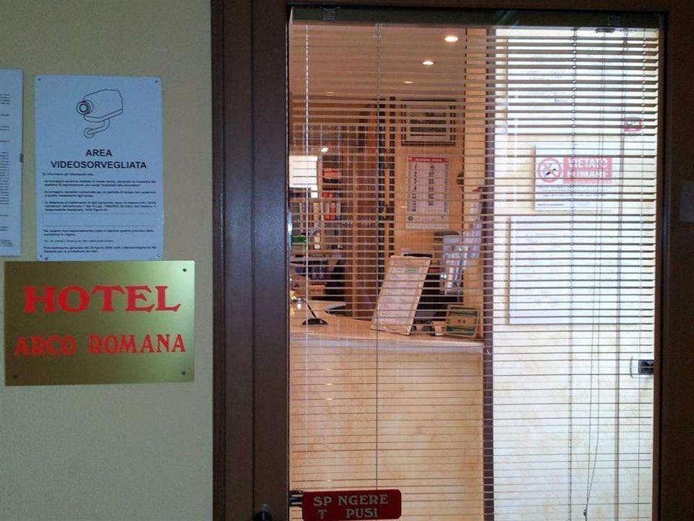 Hotel Arco Romana Milano Eksteriør billede